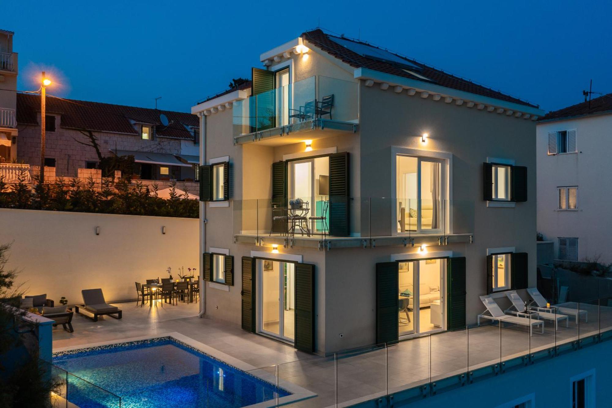 Epetium Beach Villa Split Extérieur photo